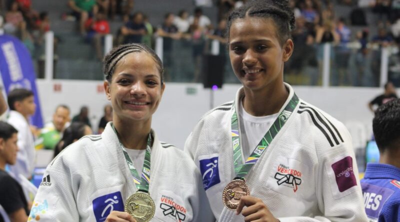 ANA SANTOS É BICAMPEÃ BRASILEIRA REGIONAL E MAYARA LIMA MEDALHA DE BRONZE